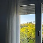 3 Con Garaje Y Wifi Gratis A Pocos Minutos Del Centro De Jerez Appartement