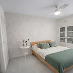 3 Con Garaje Y Wifi Gratis A Pocos Minutos Del Centro De Jerez * Jerez de la Frontera