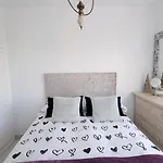 Appartement 3 Con Garaje Y Wifi Gratis A Pocos Minutos Del Centro De Jerez *