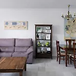 Appartement 3 Con Garaje Y Wifi Gratis A Pocos Minutos Del Centro De Jerez