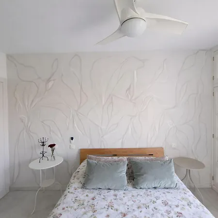 Apartmán 3 Con Garaje Y Wifi Gratis A Pocos Minutos Del Centro De Jerez *