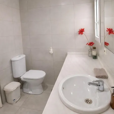Apartmán 3 Con Garaje Y Wifi Gratis A Pocos Minutos Del Centro De Jerez