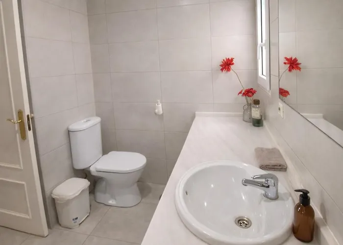 Apartment 3 Con Garaje Y Wifi Gratis A Pocos Minutos Del Centro De Jerez