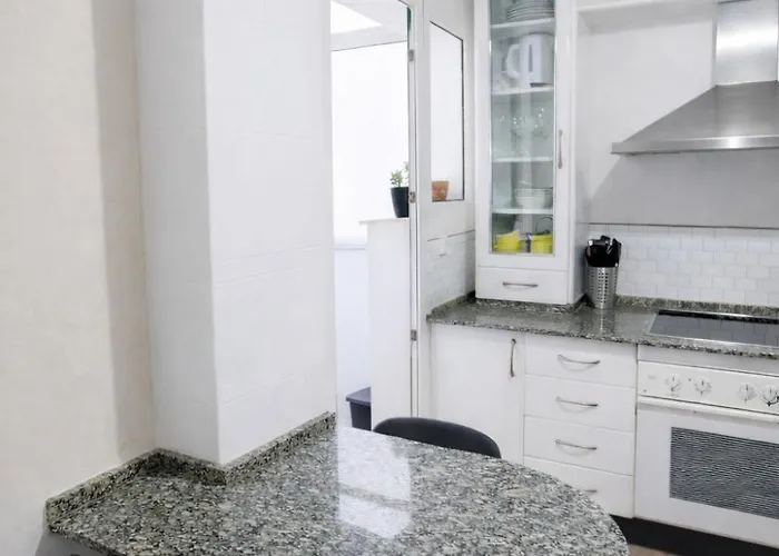 Apartment 3 Con Garaje Y Wifi Gratis A Pocos Minutos Del Centro De Jerez *